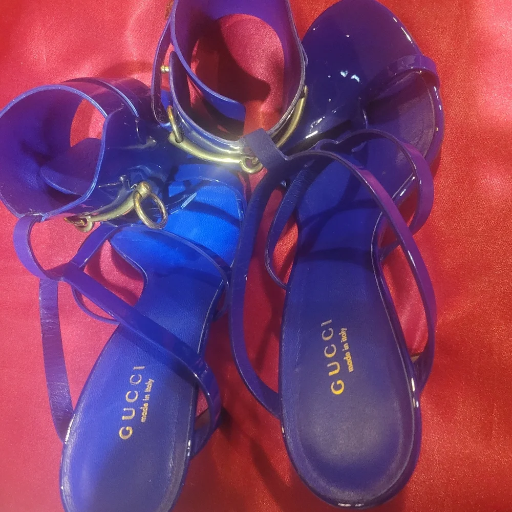 Sandals - Picture 2 of 5